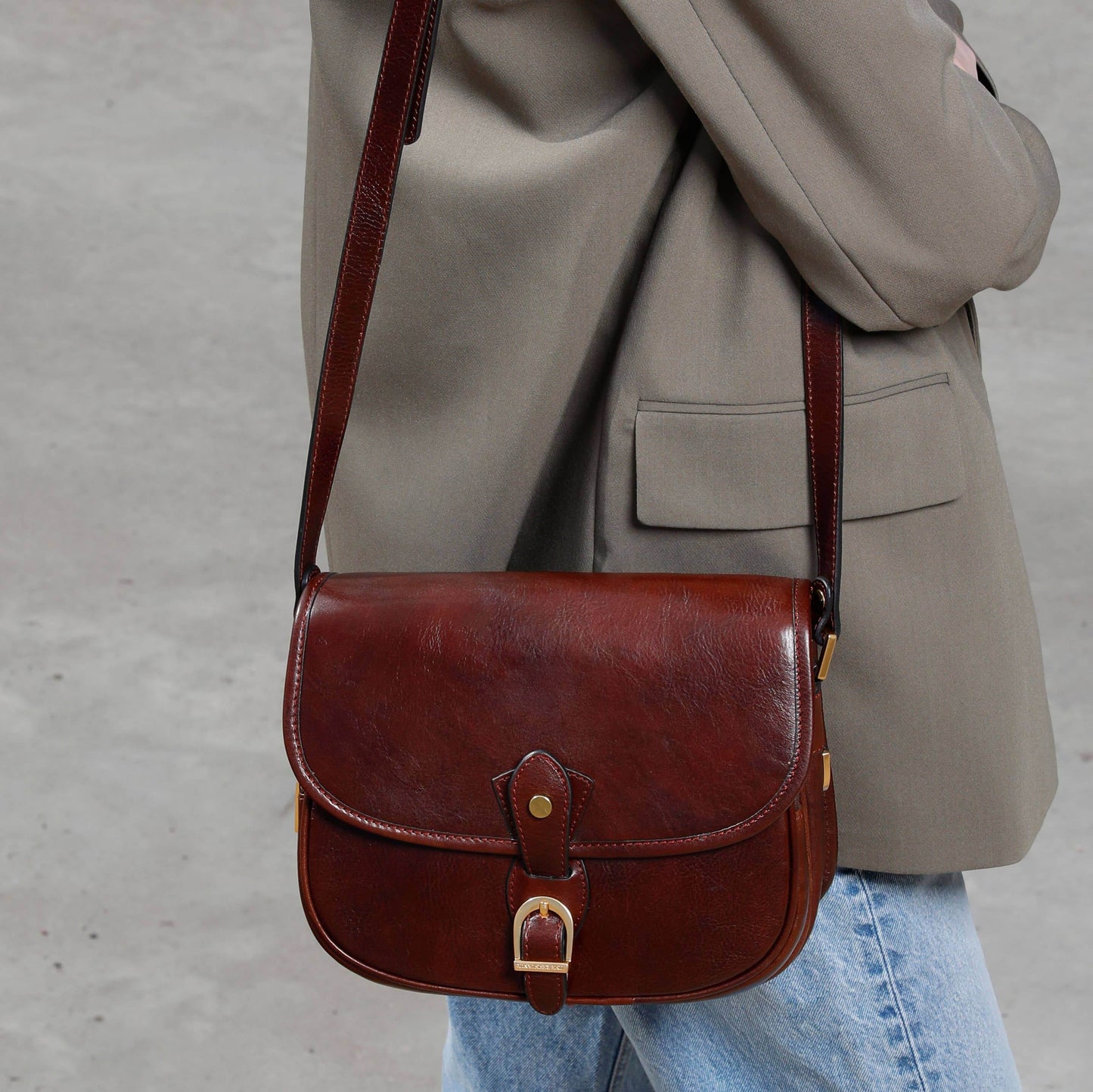 Genuine Italian Leather Handbag – Timeless Design – Ellar Nova