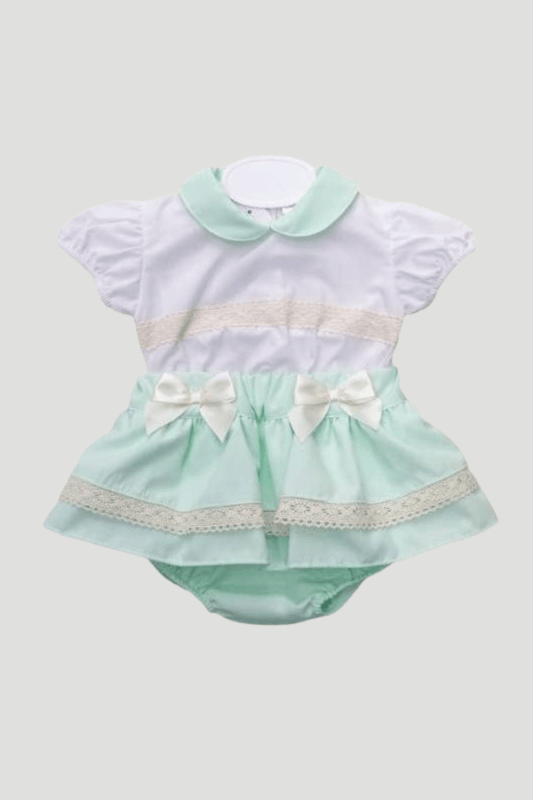 Baby Cute – Fluffy Organic Cotton Romper with Ruffles