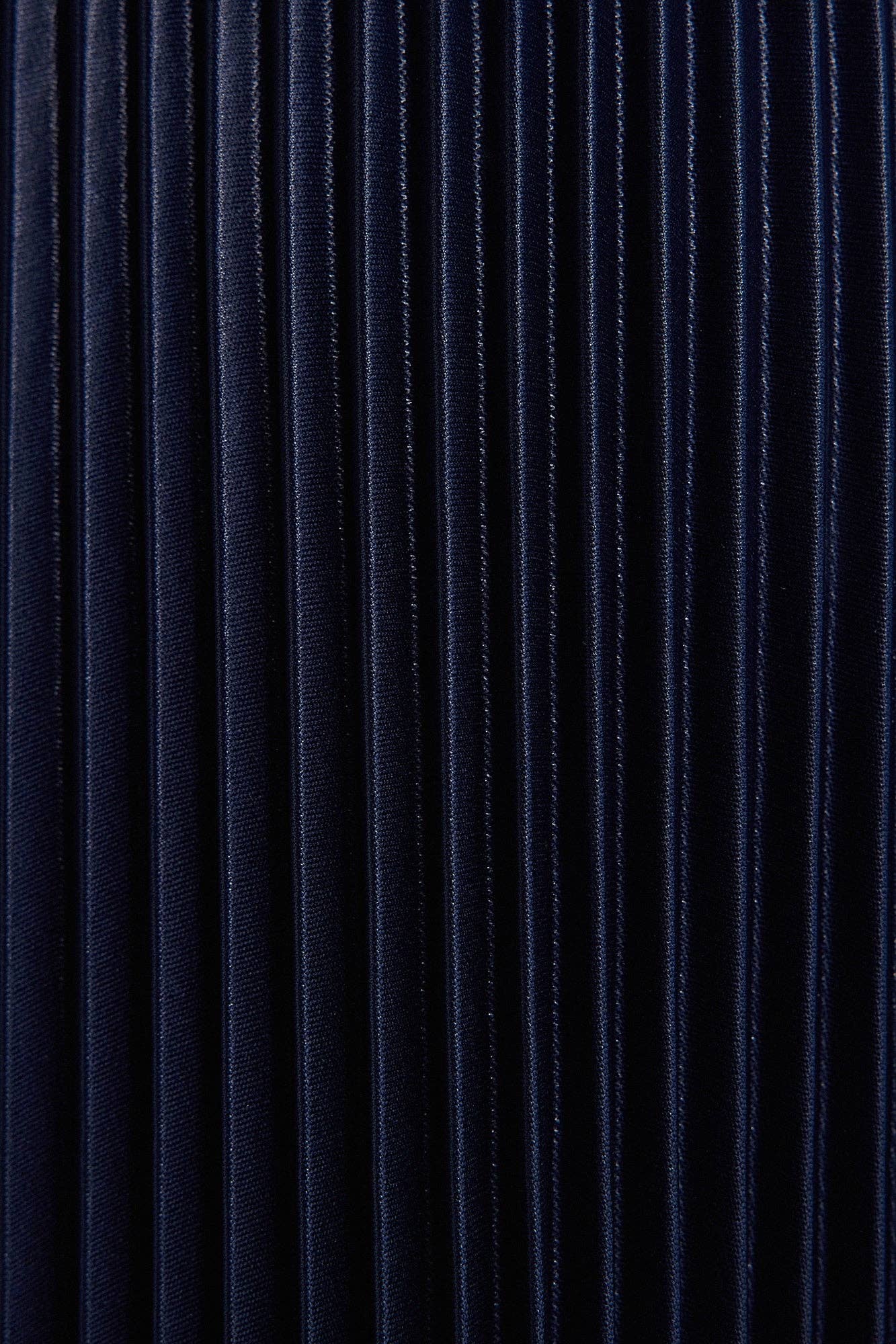 PLEATED SKIRT - MAXI LENGTH, HIGH WAIST