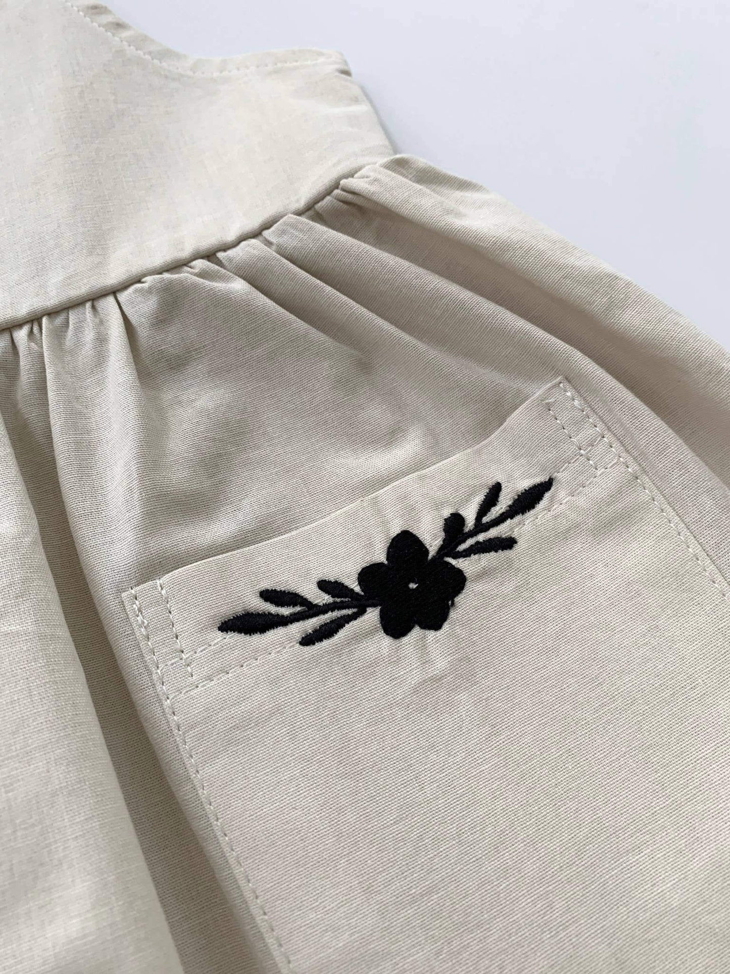 ESTELLE Dress – Beige Cotton with Embroidered Pockets