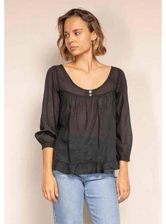 Italian Women’s Linen Top – One Size, Made in Italy, Eco-Friendly Care