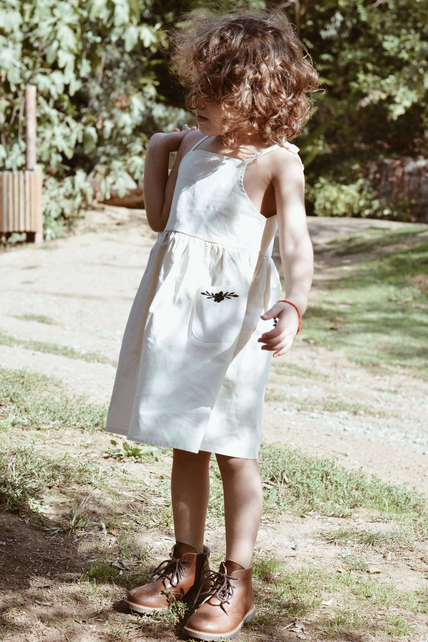 ESTELLE Dress – Beige Cotton with Embroidered Pockets