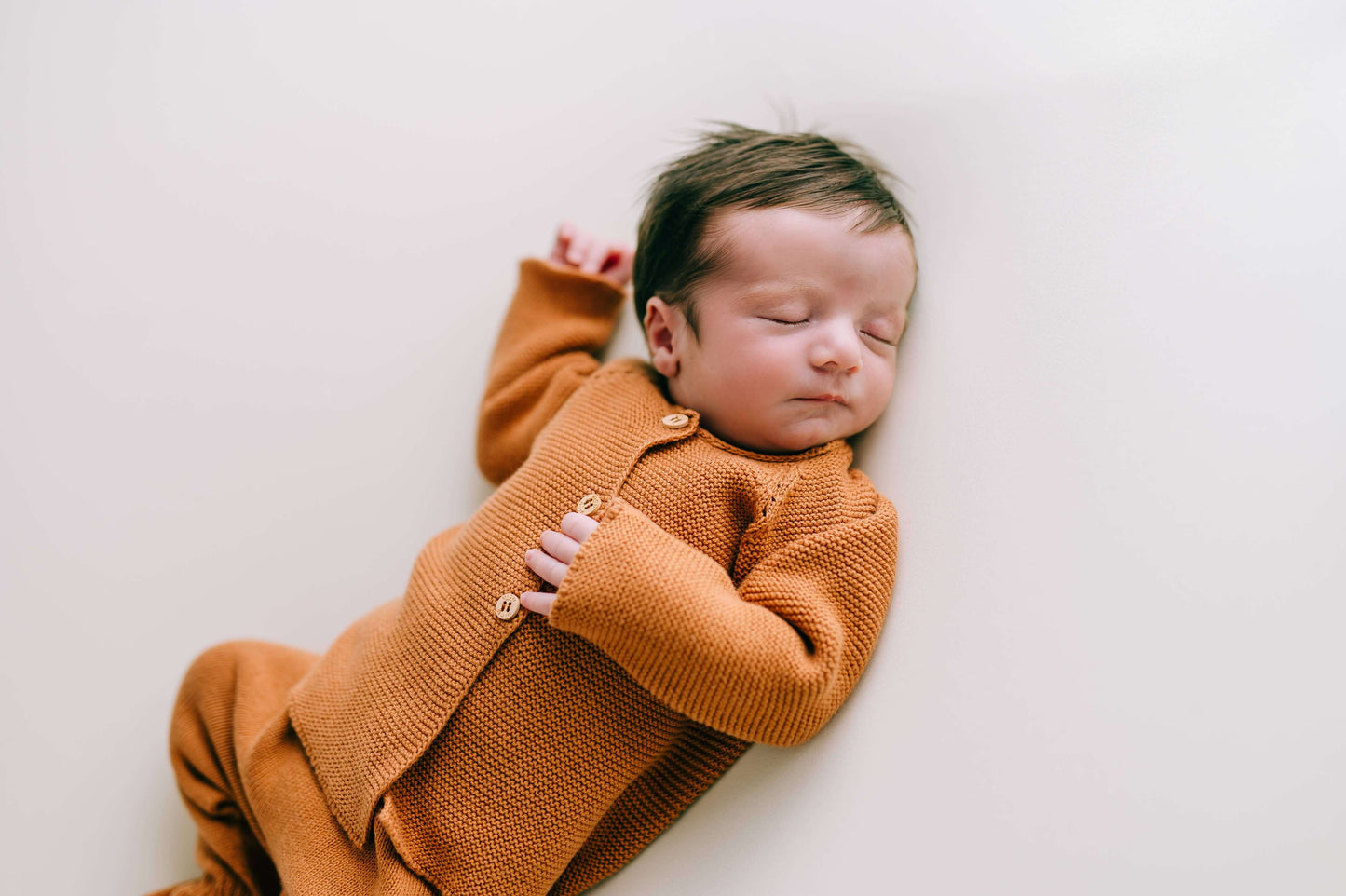 Newborn Pack links brick-red