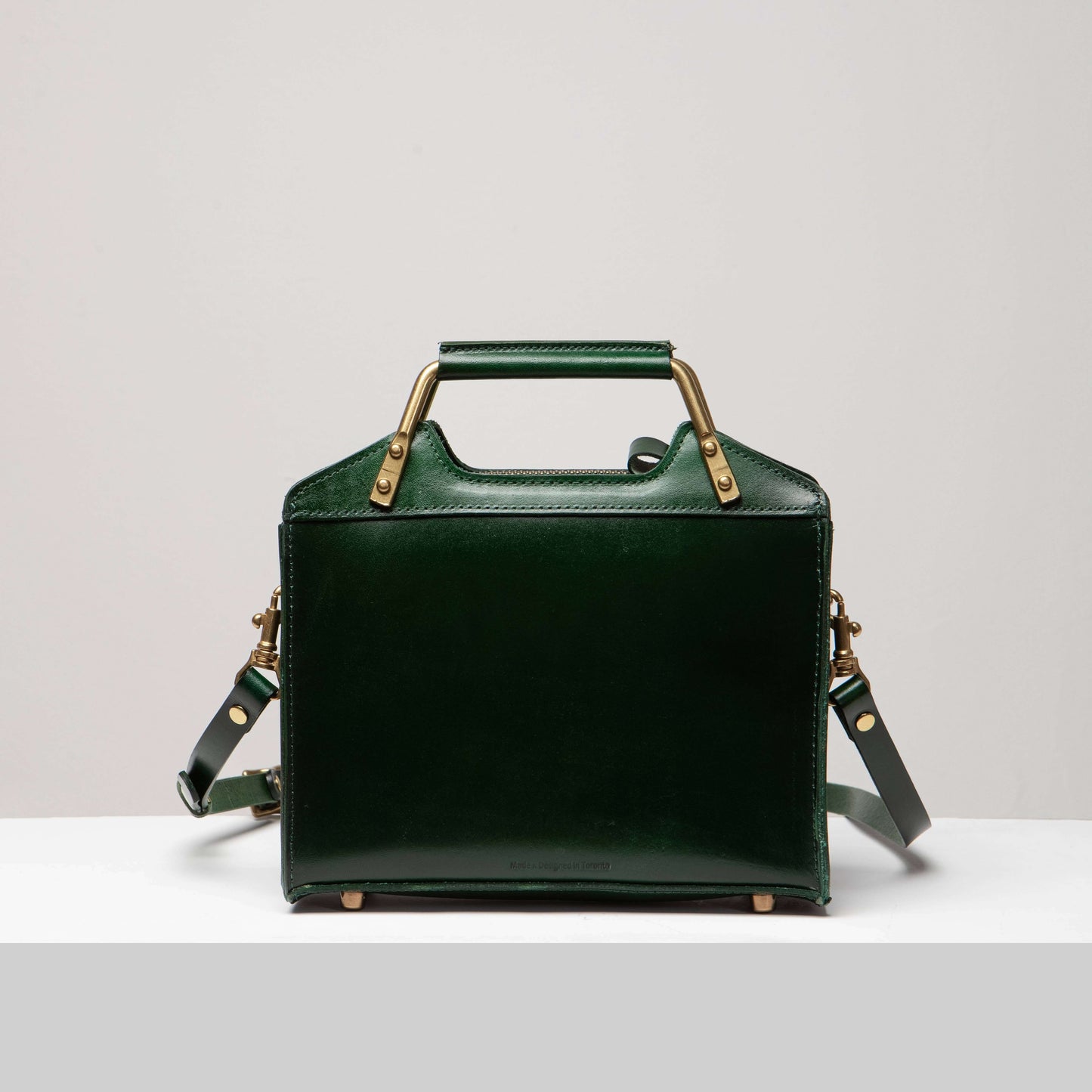 Neo Retro Small Crossbody