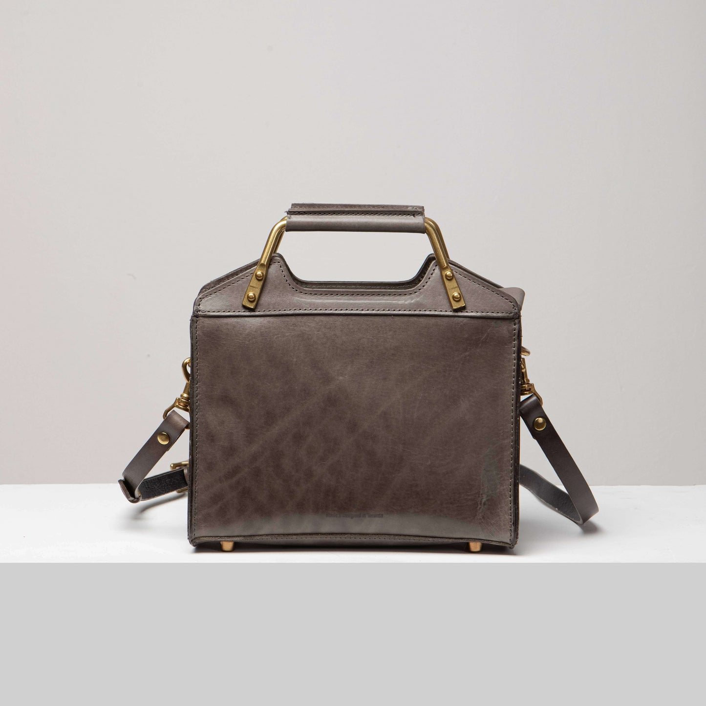Neo Retro Small Crossbody