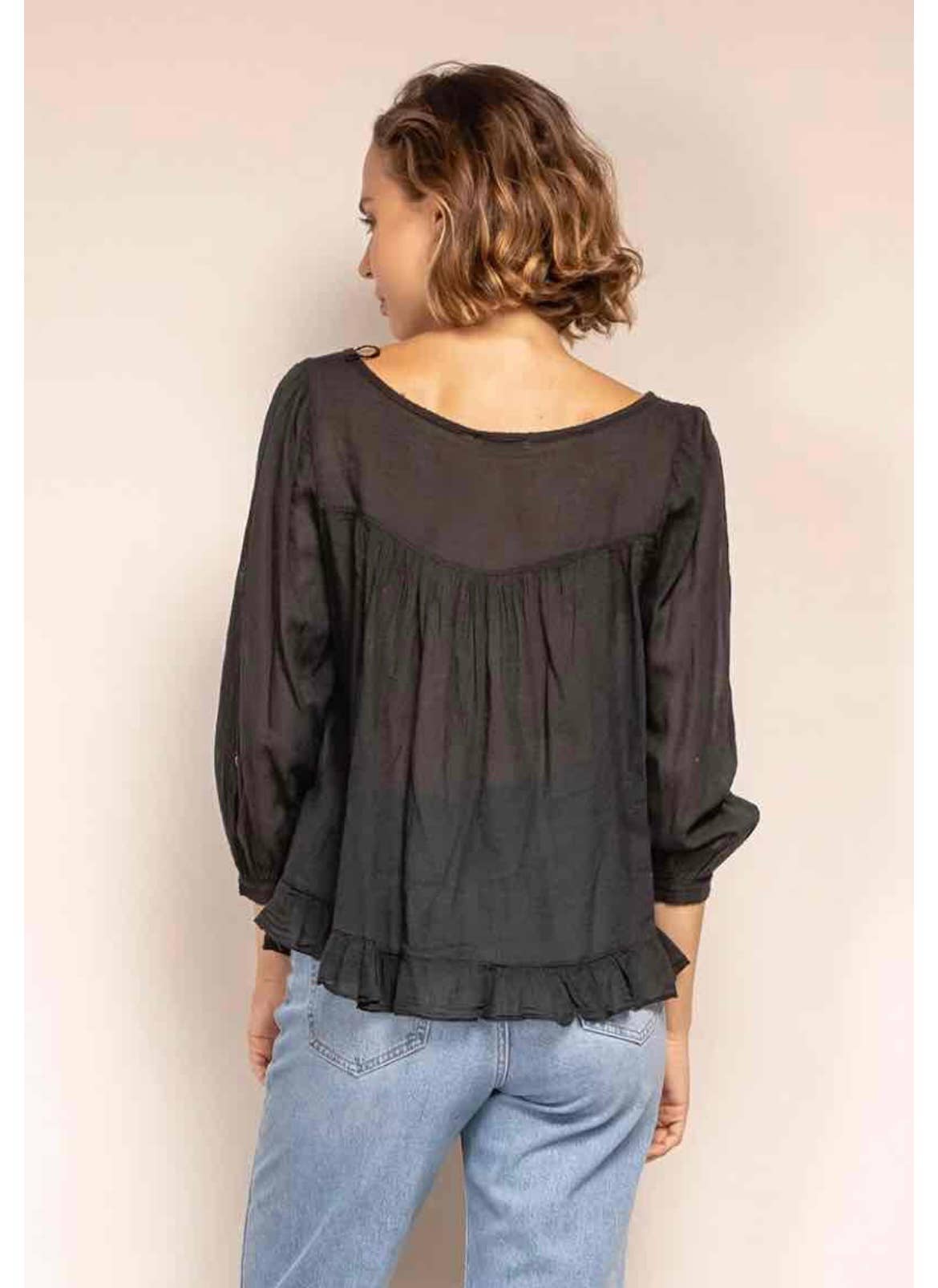 Italian Women’s Linen Top – One Size, Made in Italy, Eco-Friendly Care