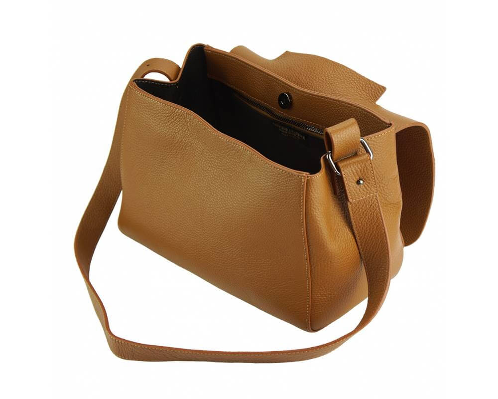 Genuine Italian Leather Handbag – Timeless Design – Ellar Nova