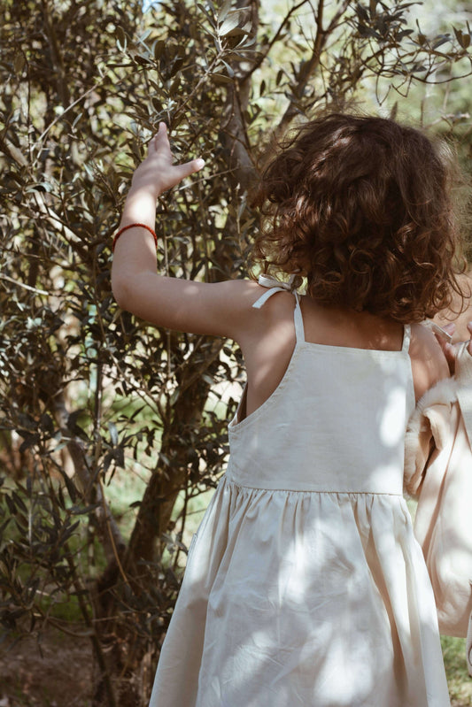 ESTELLE Dress – Beige Cotton with Embroidered Pockets