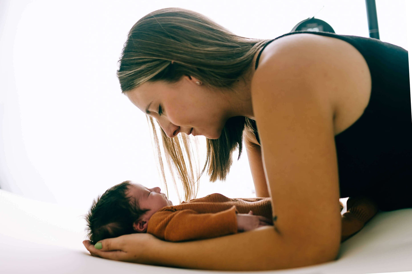 Newborn Pack links brick-red