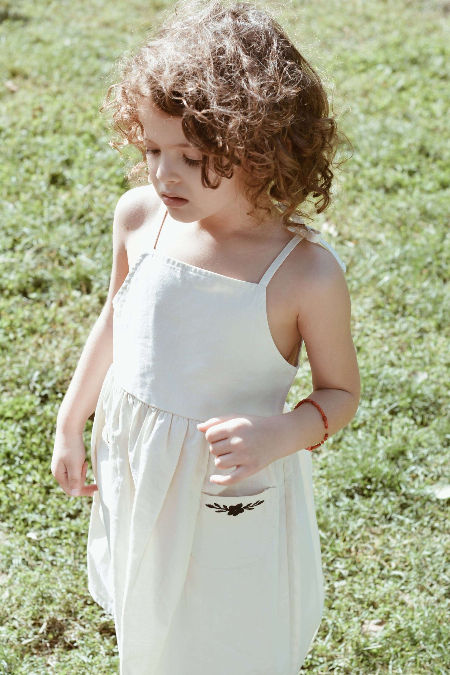 ESTELLE Dress – Beige Cotton with Embroidered Pockets