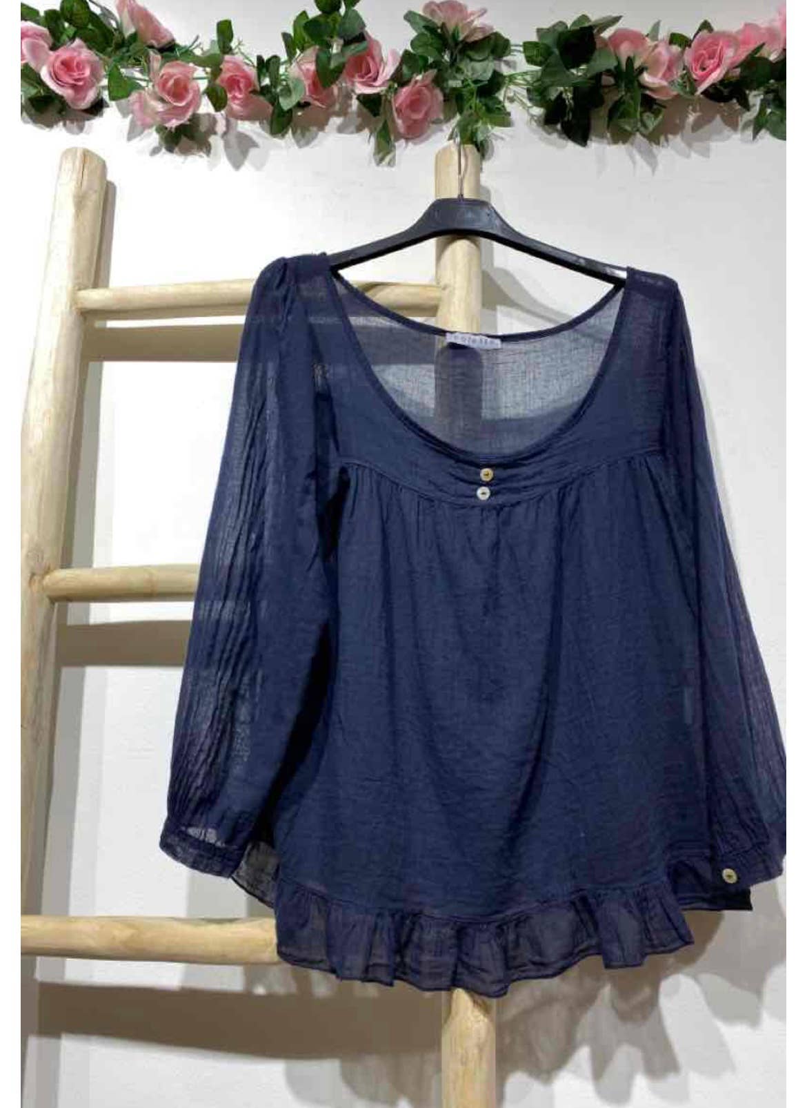 Italian Women’s Linen Top – One Size, Made in Italy, Eco-Friendly Care