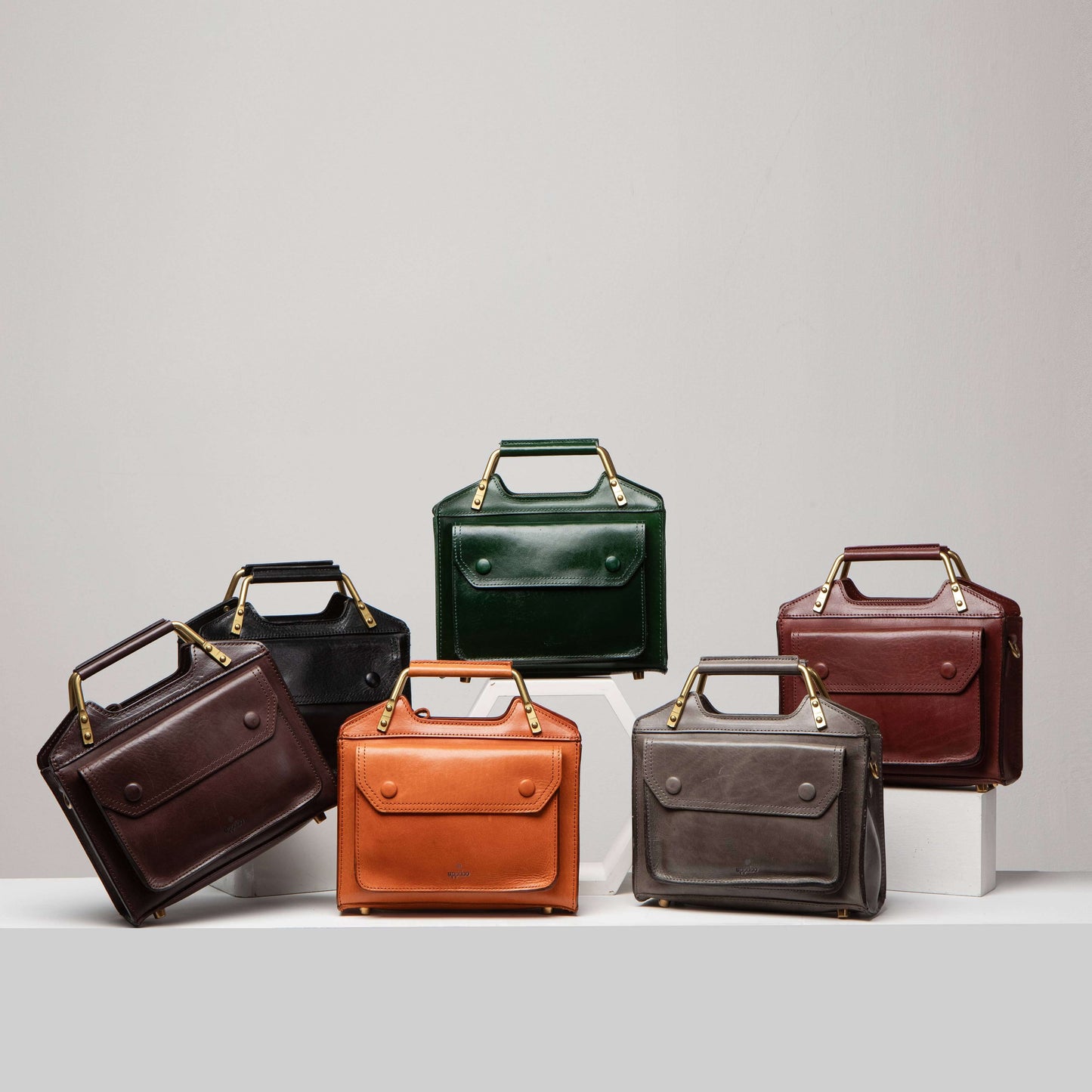 Neo Retro Small Crossbody