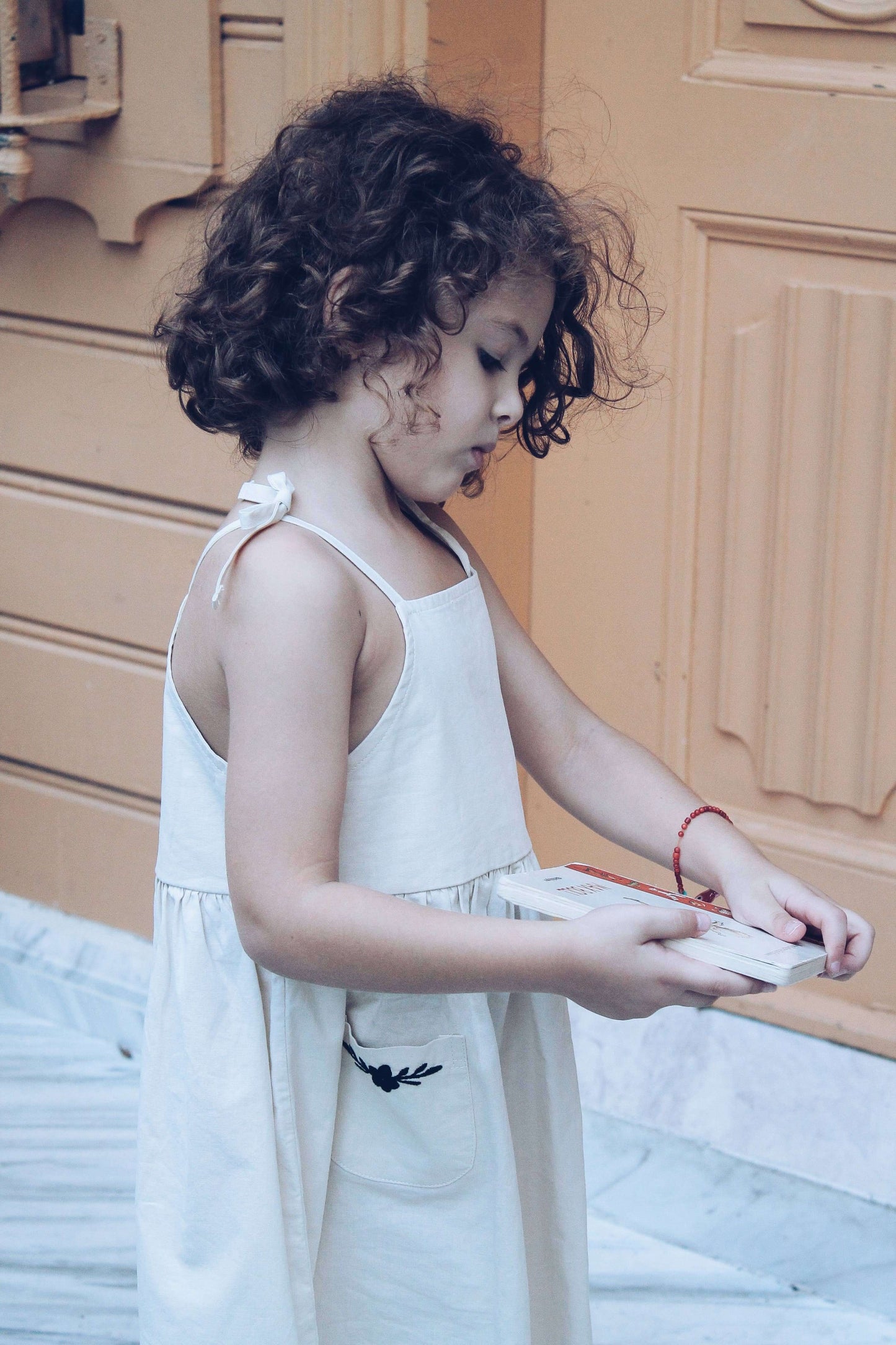 ESTELLE Dress – Beige Cotton with Embroidered Pockets